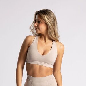 P'tula BAREPRO V Bra